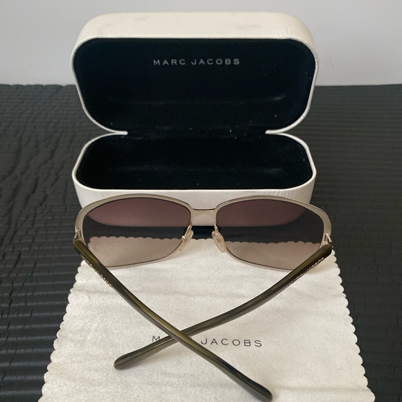 Marc Jacobs sunglasses authentic - Picture 4 of 4
